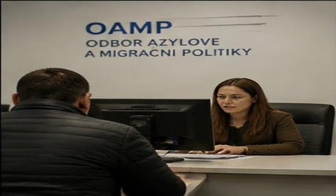 YUNANİSTAN — Patras: sahte άδεια παραμονής operasyonu