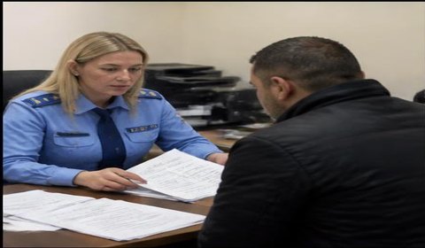 İSPANYA — Zaragoza: sahte tarjeta comunitaria çetesi çökertildi